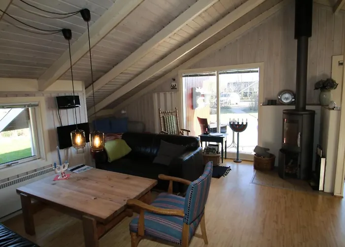 Ferienhaus Akari - 400m From The Sea By Interhome