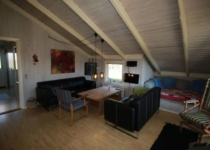 Akari - 400m From The Sea By Interhome Feriehus